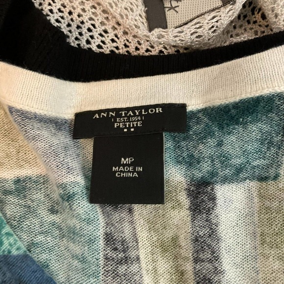 Ann Taylor Cardigan Womens Sz MP Petite Blue Green Pattern Cotton Sweater‎ - Picture 5 of 9
